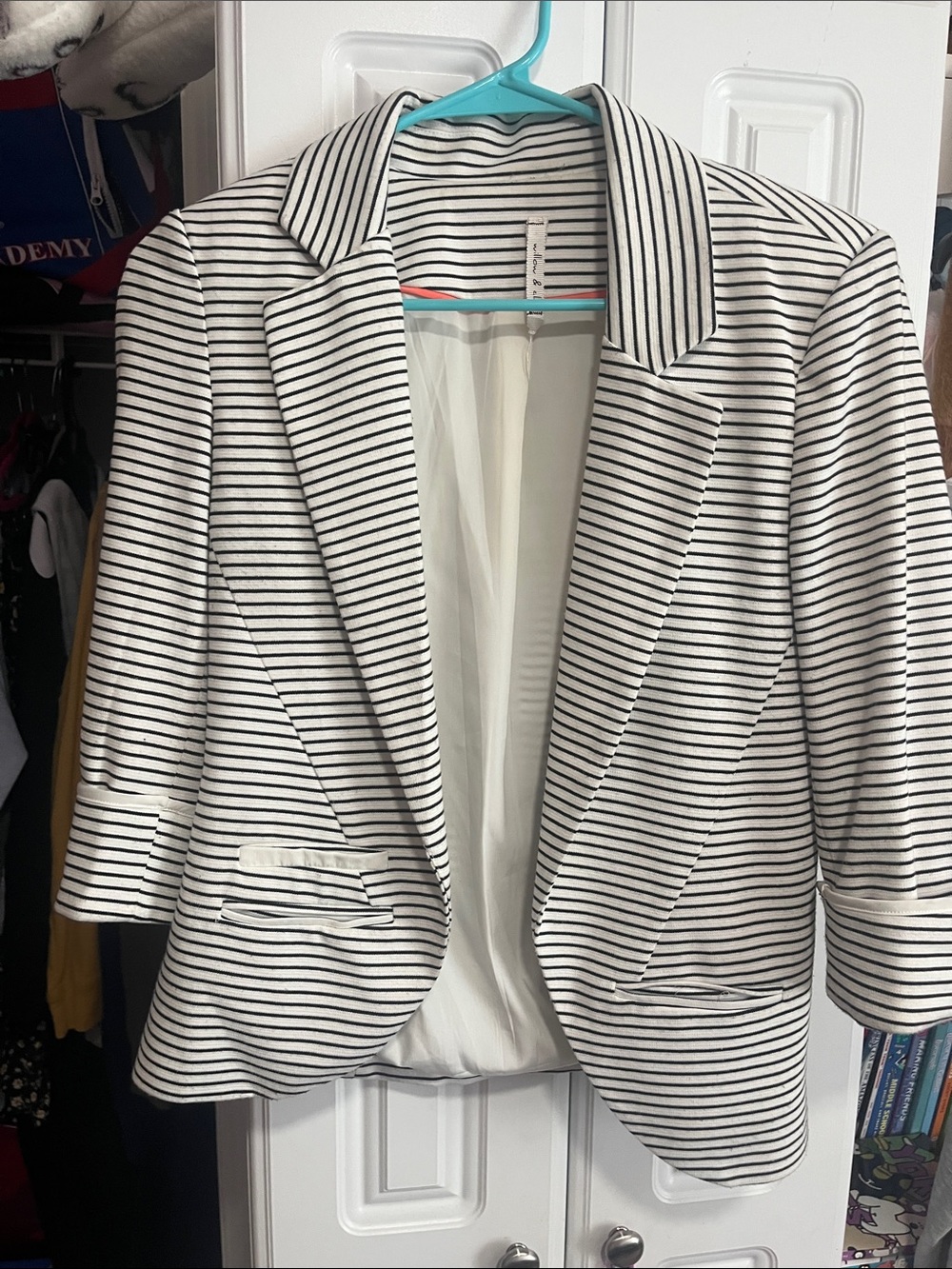 Willow & Clay White and Black Striped Blazer